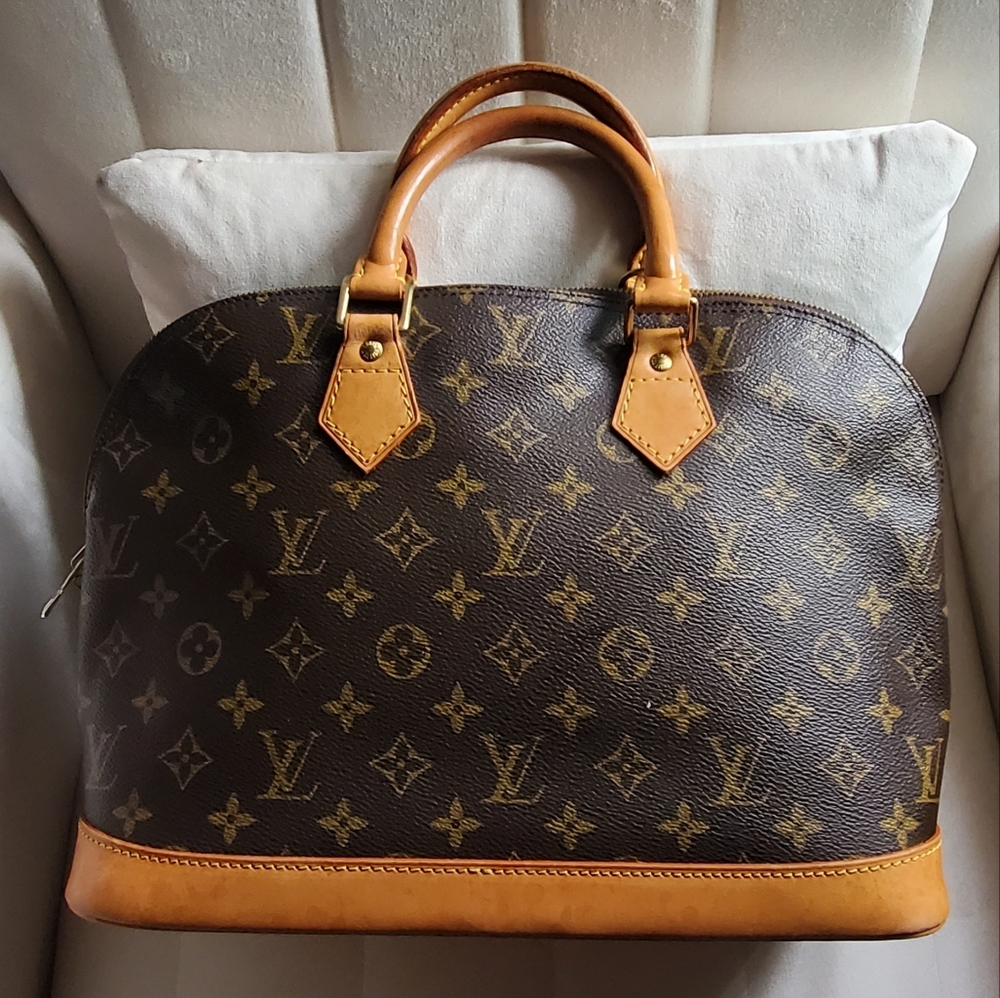 Louis Vuitton Monogram Alma Satchel - Brown Monogram with Tan Trim - Picture 2 of 14